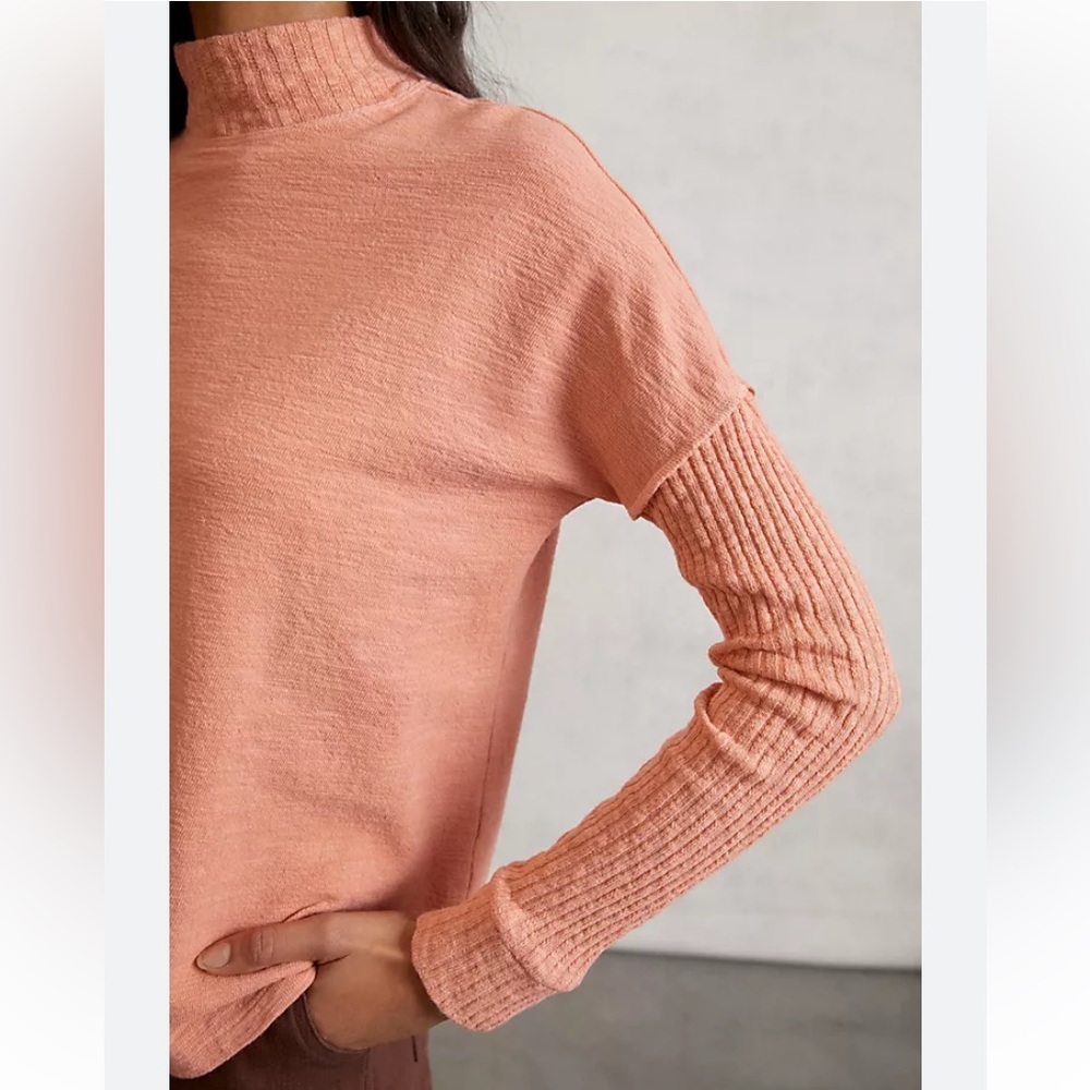 Amadi Francesca ribbed Top in coral peach
